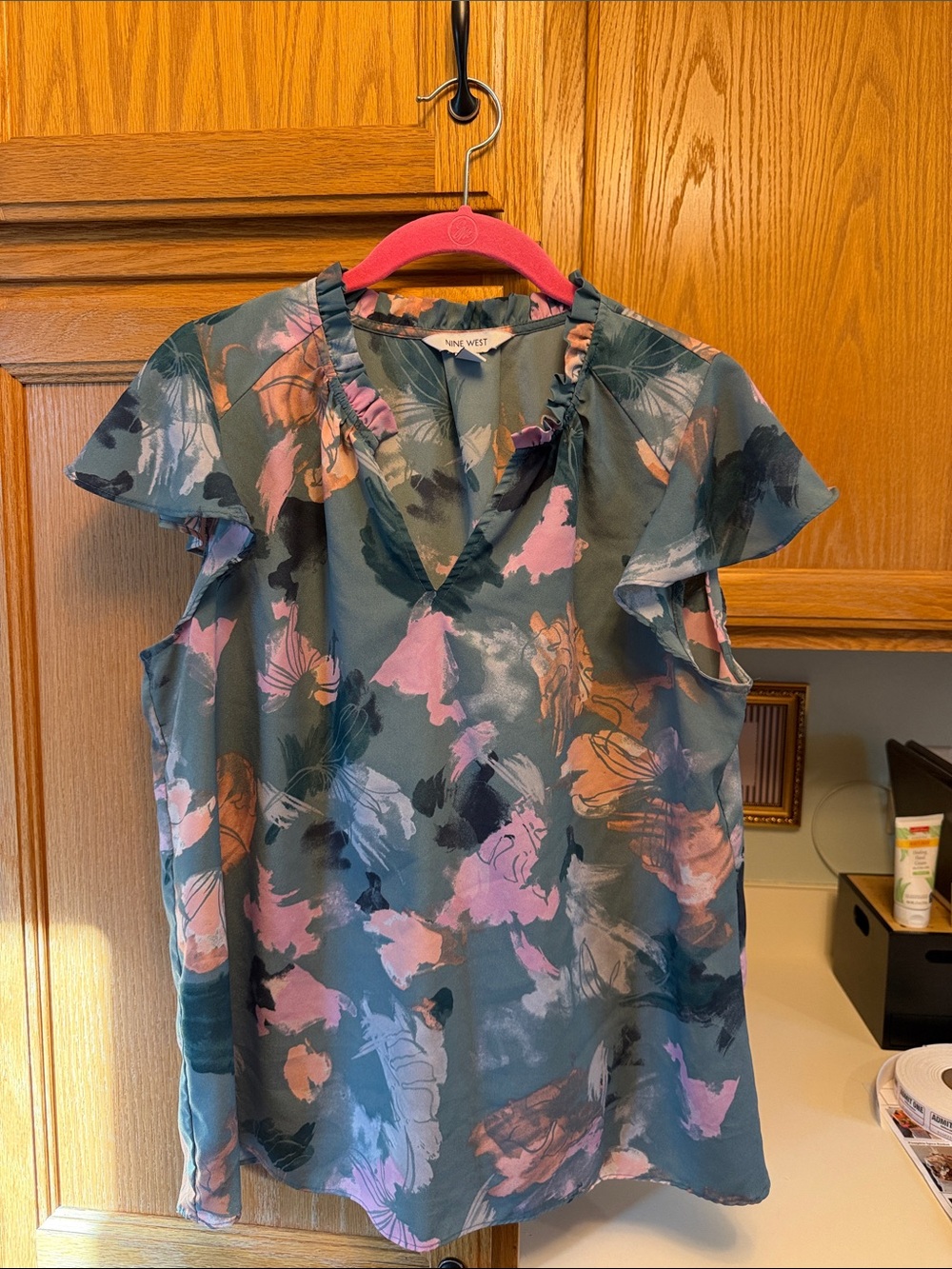 Nine West Teal Floral Flutter Sleeve V-Neck Blouse